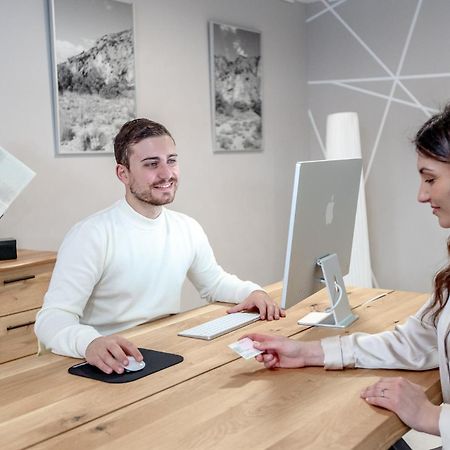 Miralago Locarno Easy Rooms Muralto Luaran gambar